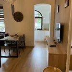 Przystanek Karpacz - Ul Komuny Paryskiej 3
